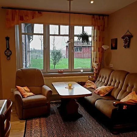 Omas Stuebchen - Monteurwohnung Auf Dem Land Niederdorla